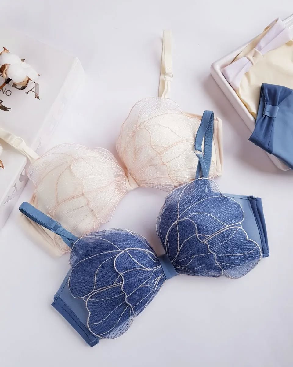 Cute Butterfly Embroidered Adjustable Strap