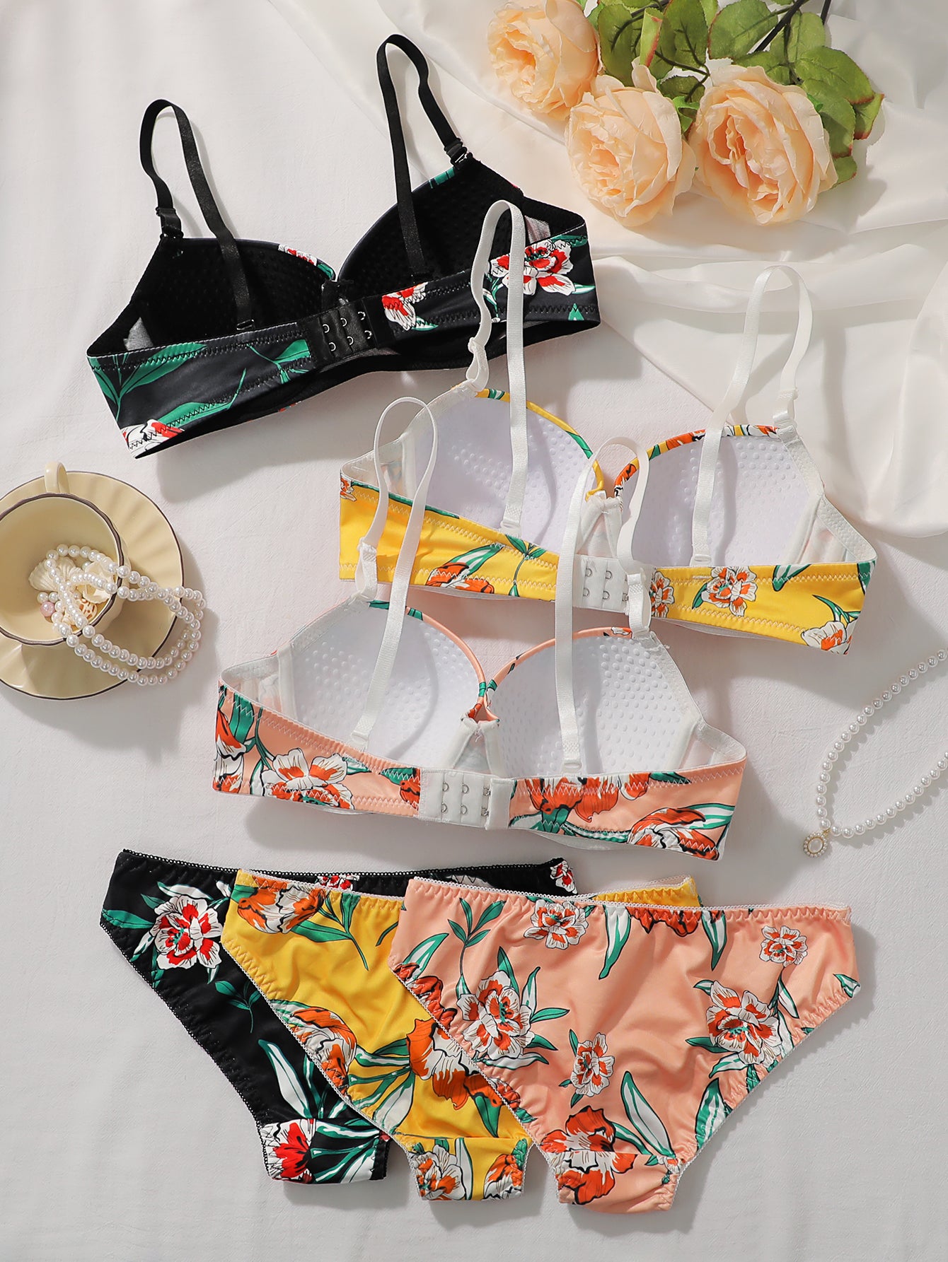 High-quality Multi-color Bra set Beautiful Print Push Up Bra Beach party bikini