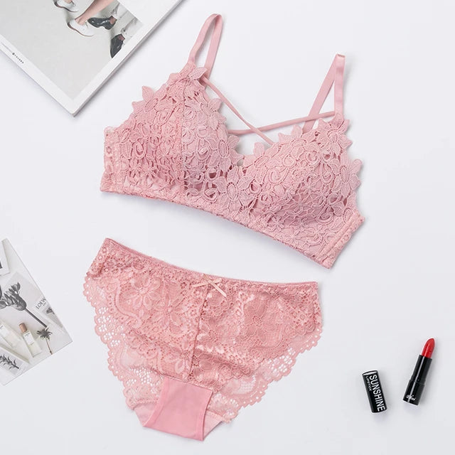 Elegant Style Girls Bra set Comfortable Lace Embroidered Style Front Neck Design