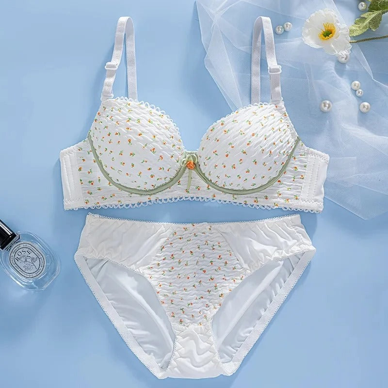 Signature Luxe Embroidered Bra & Panty Lingerie Set