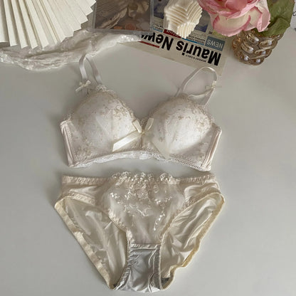 Royal Charm Soft Lace Underwire Bra & Panty Set
