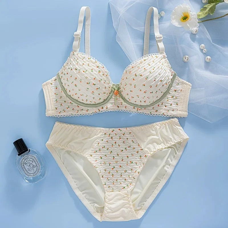 Signature Luxe Embroidered Bra & Panty Lingerie Set