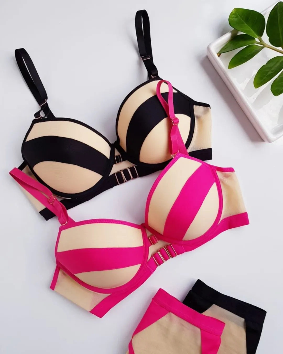 Buckle Style Bra Set