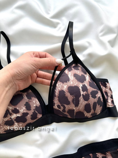 Padded Push-up Leopard Print Bra set