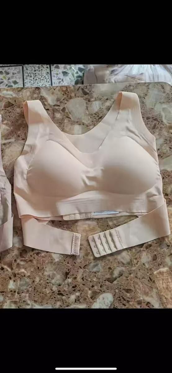 Posture corrector bra product packaging - Fashion Edge Pk