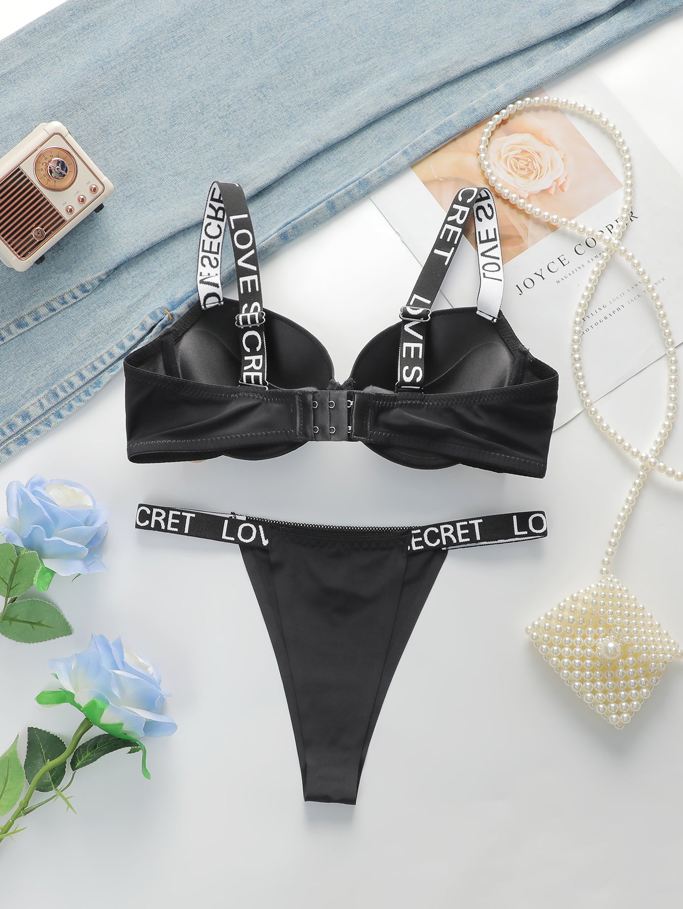 Love Secret Paded Push-up With Thong Styel Wear