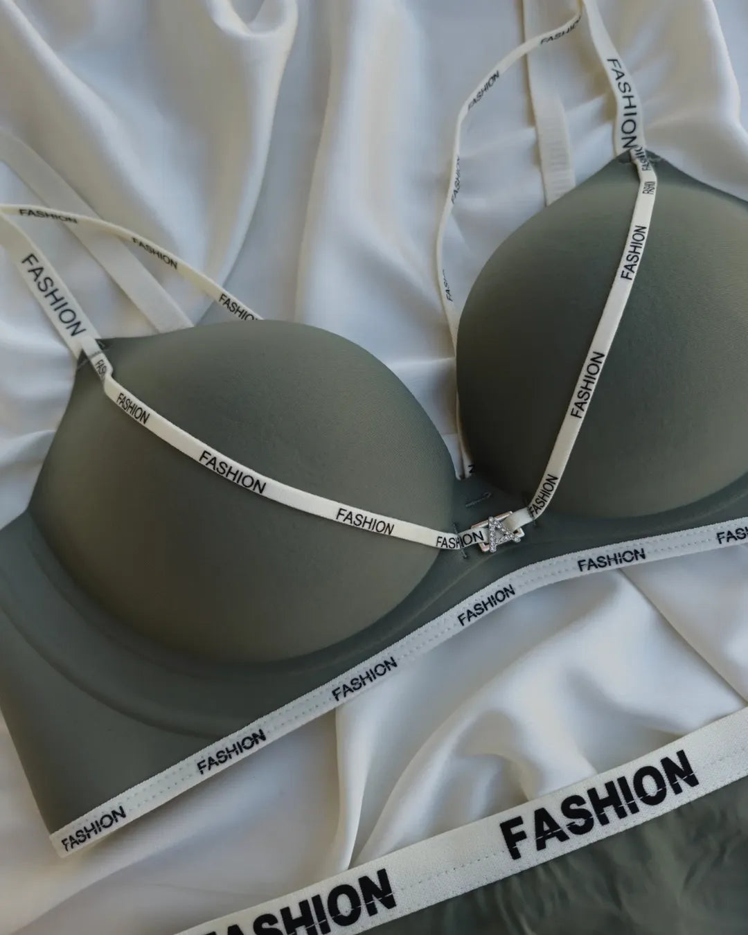 Front Cross Neck Paded Push-up Bra Underwear Set Fashion Straps Printed