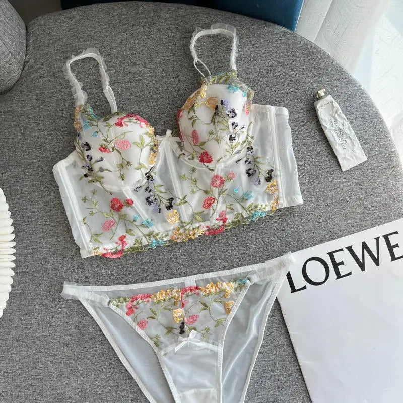 Premium French Style Embroidered Camis Set Paded Push-up