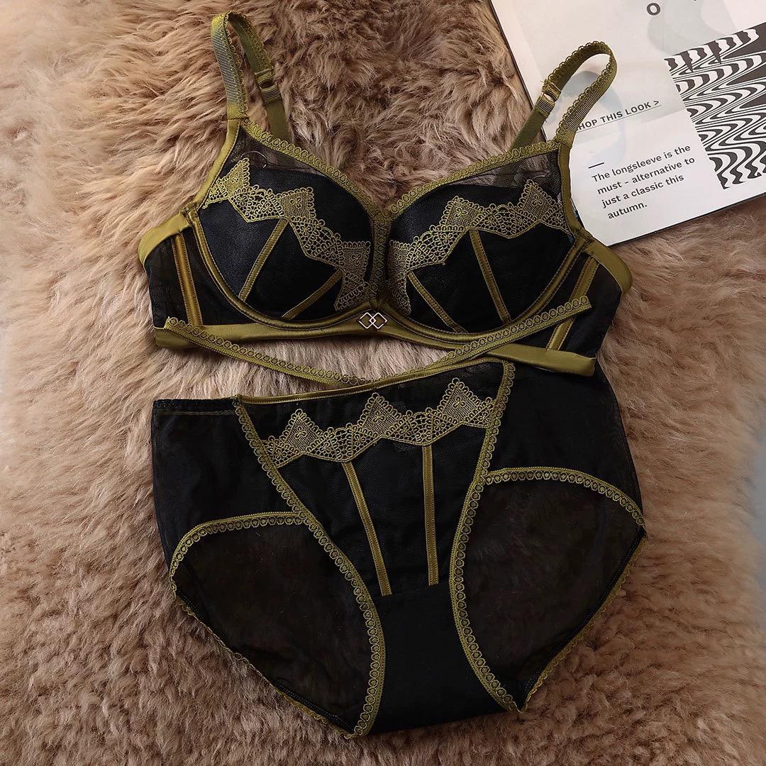 Fancy Embroidered Paded Push-up Bra set