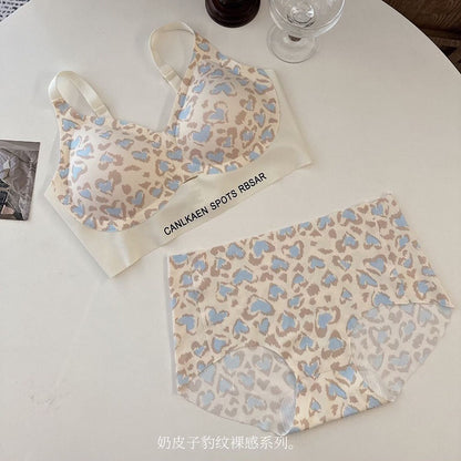 Ultra Butter Soft Heart Print Bra Set