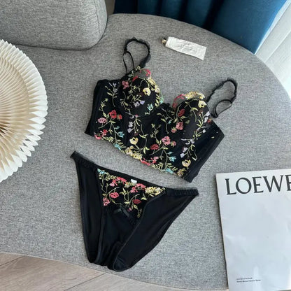 Premium French Style Embroidered Camis Set Paded Push-up