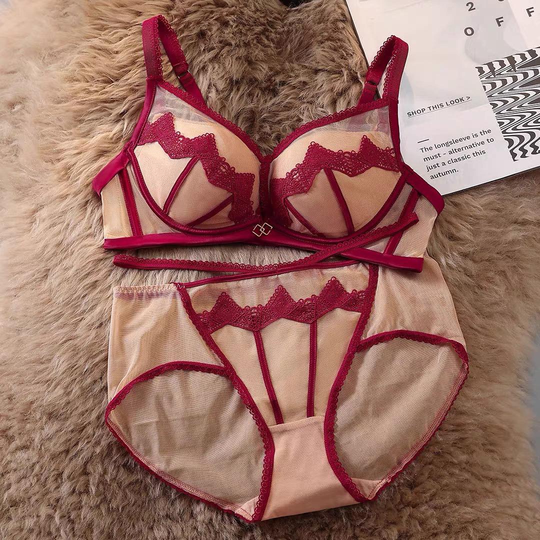 Fancy Embroidered Paded Push-up Bra set