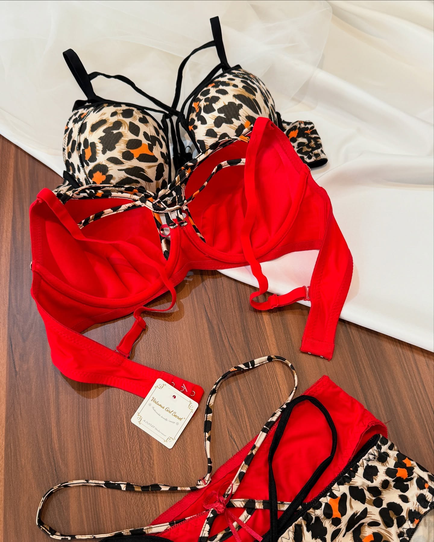 Scarlet Safari Strappy Stylish Bra & Panty Set