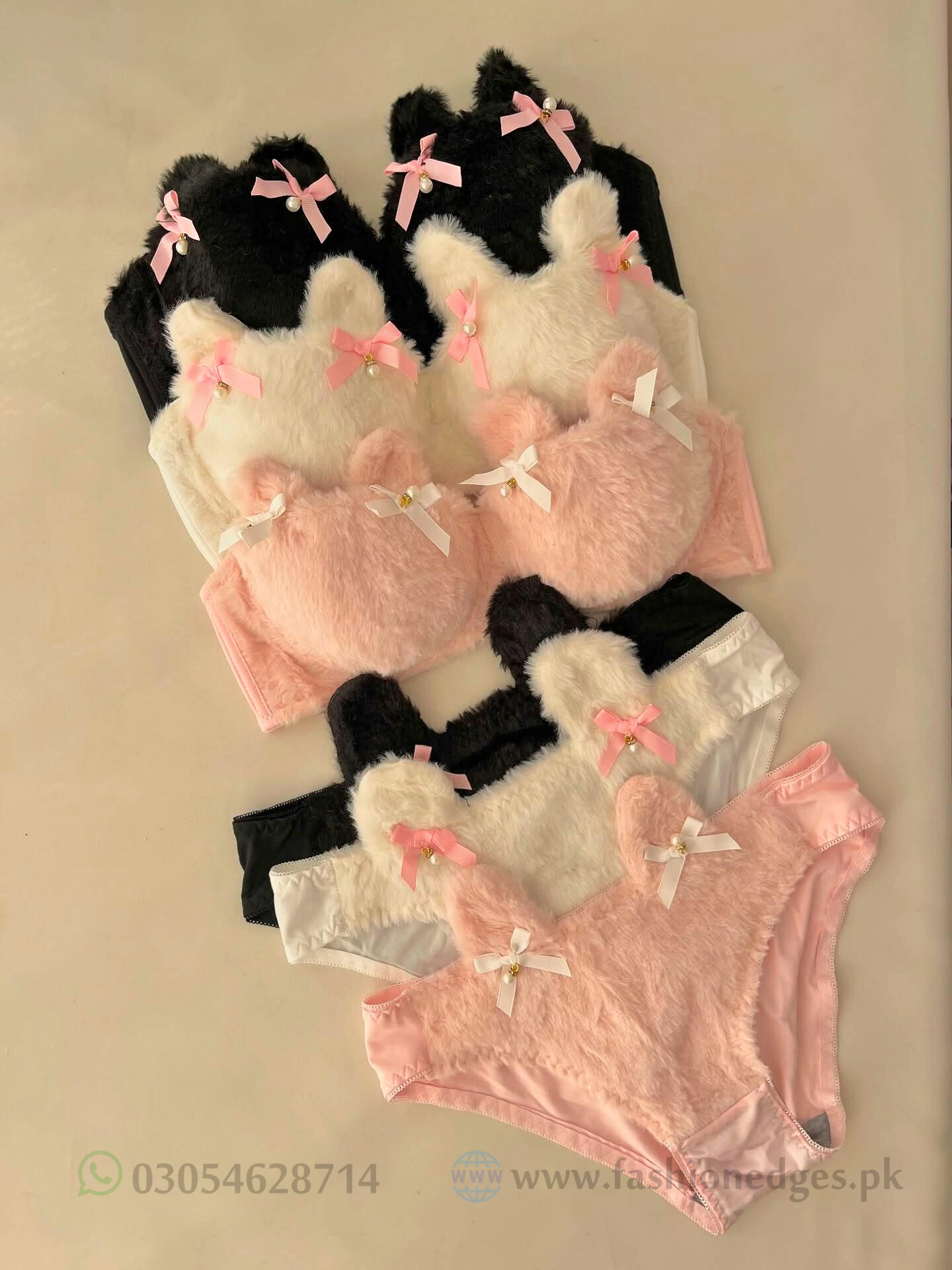 🎀 Pearl Bow Plush Set Fluffy Comfort