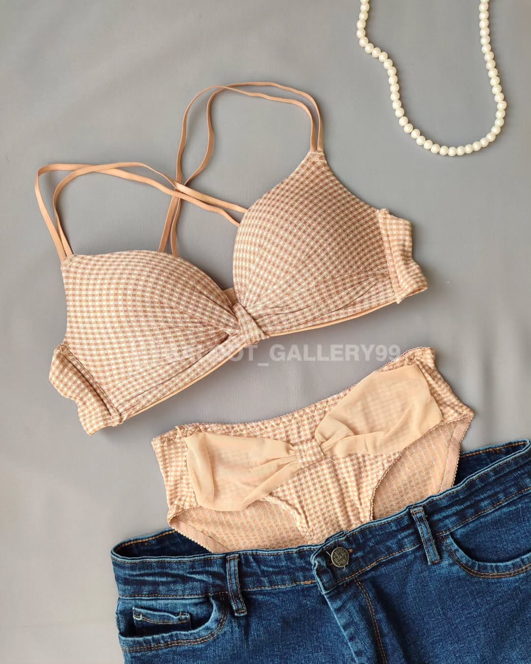 Front Bow Style Back Back Cross Bra panty set